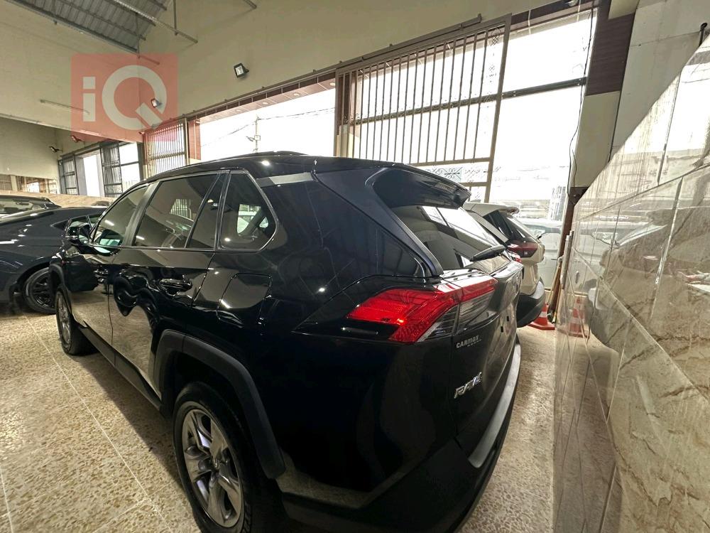 تويوتا راف 4